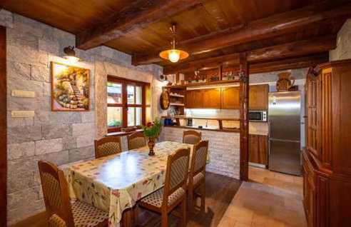 Stone Holiday Homes Stankovci with pool and Mediterranean gardens - Foto 7