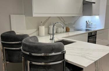 Spacious Executive 1BR Apartment - Foto 8