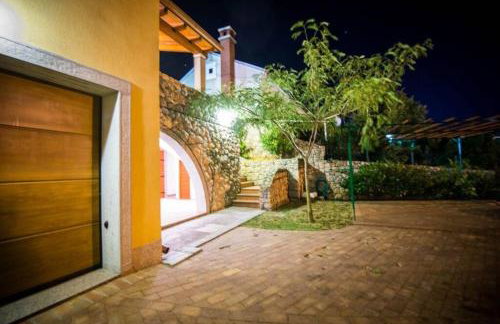 House Polic - Foto 23