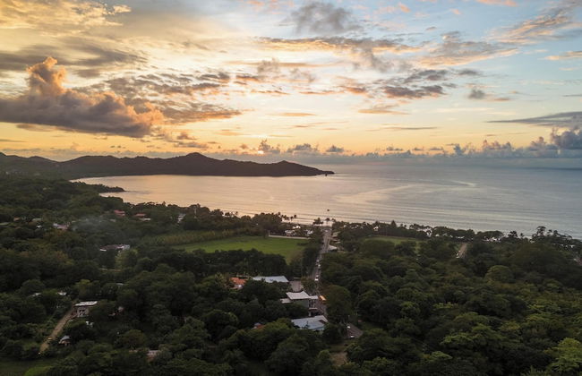 Relaxing 2 BR Beach & Pool Condo Unit2 - Foto 19