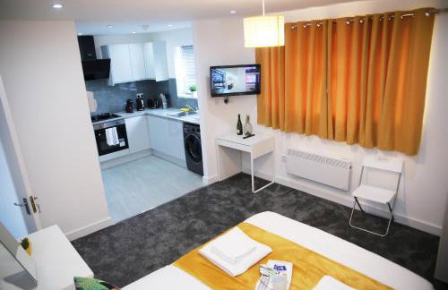 South Harrow Apartment - Photo 46