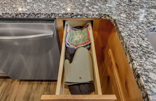 Hill Field Stays by Cloud Dream Homes - Photo 41