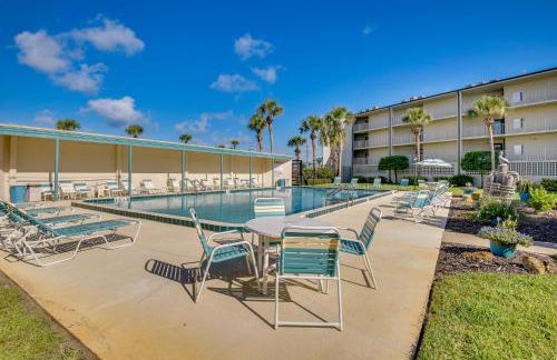 Beachfront St Augustine Beach Condo, Stunning View - Foto 24