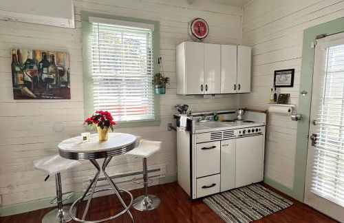 Walk to Jazz Fest from Garden Cottage - Foto 1