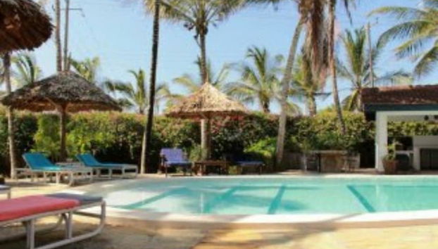 Jua Villa - Foto 5, Piscina al aire libre