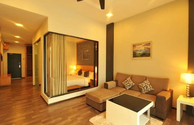 Cameron Nova Highlands Resort - Photo 1