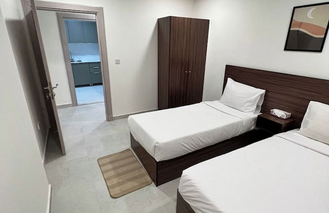 Magic Suite Tower - Photo 3