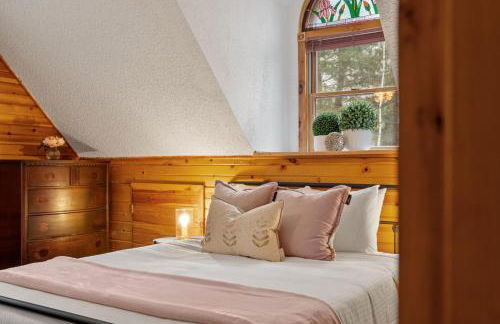 Lucky Log Cabin Hottub fireplace 12min to Mt Snow - Foto 21