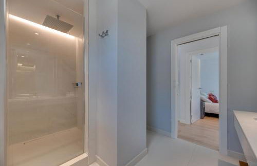 VB Maestro 4BR Villa w Heated Pool - Foto 15