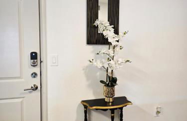 Frisco Vibes With Pool Gym and Elegant 1BR Apart - Foto 8