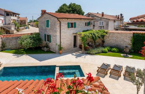 Mediterrane Steinvilla mit Privatpool, Whirlpool, Darts, Billard, Tischtennis, Gym - Foto 26