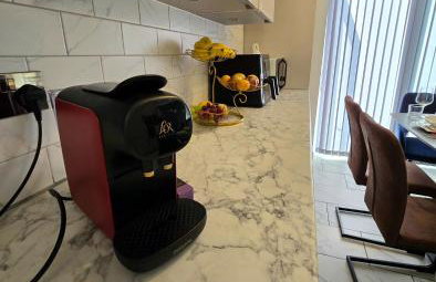 Luxury Modern Comfy 3BR House Contractors Family - Foto 28