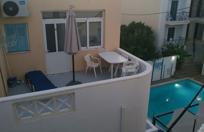 A Studio With Balcony - Photo 26