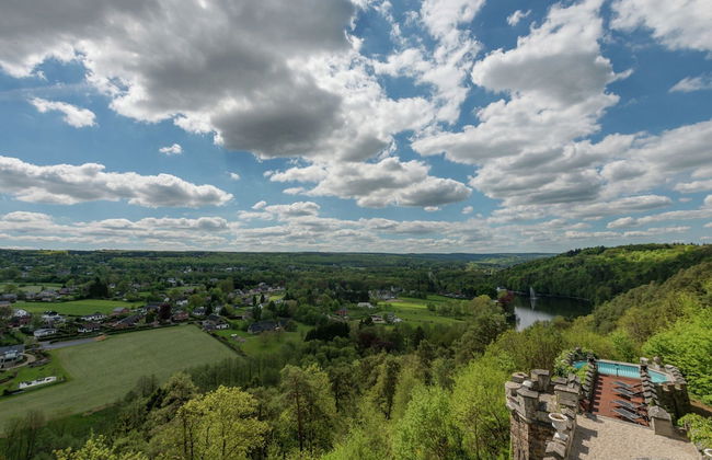 Castle in Spa With Lake View & Heated Pool - Foto 42