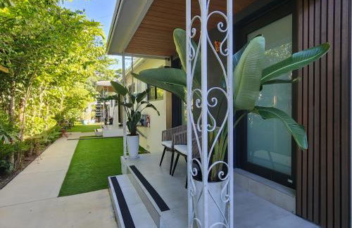 Casa Cuba in Little Havana, Brickell, Calle 8 and 10 minutes to the Beach FREE PARKING - Foto 1