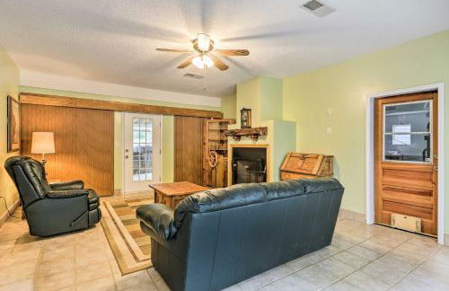 McDonough Getaway with Private Lake on 24 Acres - Foto 5