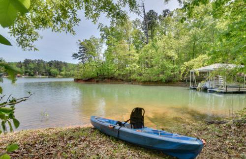 The Lake Place Cabin with Golf Cart and Free Kayaks! - Foto 31