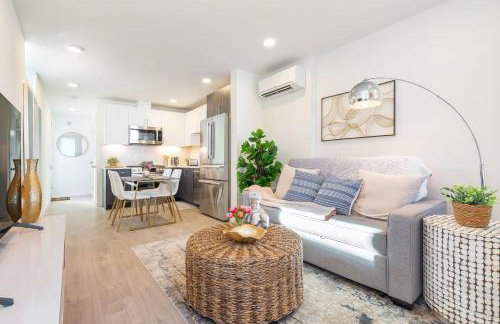 2BR 2BA Capitol Hill Cozy Haven- Rooftop - Foto 30