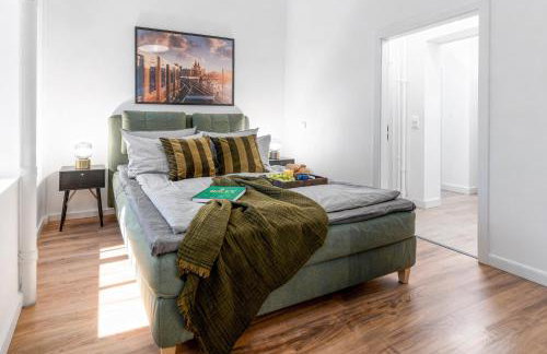 The Düsseldorfer, 1 BR, 1 living room, group & family friendly, ideal for 2 - 4 Guests - Photo 1