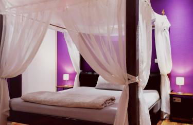 Ferienhaus romantisches Cottage - 2 Schlafzimmer und 2 Bäder - auf historischer Hofreite - Foto 1