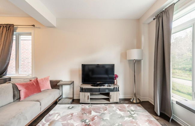 Lakeshore 3BR 2 5BA Townhome 1 min to the Beach - Photo 31