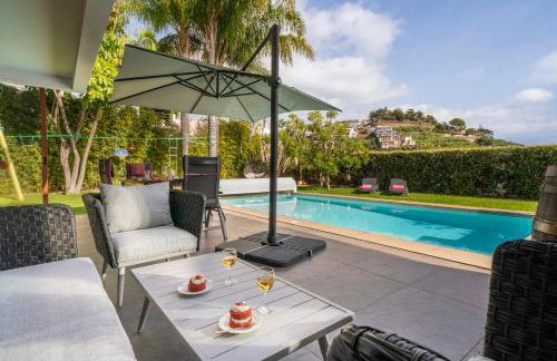 Pool, sun and sea View - Villa das Quebradas - Foto 12