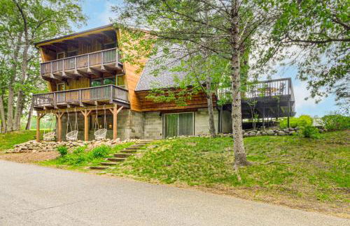 Canal Across Street Family Cabin in Breezy Point! - Foto 32