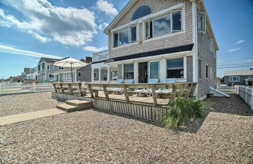 2 Decks and Beach Access Oceanfront Getaway! - Foto 39