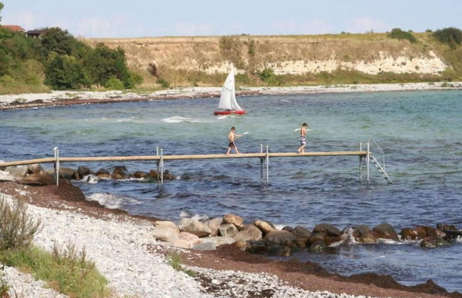 6 Person Holiday Home in Rodvig Stevns - Foto 28