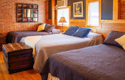 Triple See NY Now - Sleeps 41 -15 Mins to NYC - Foto 1