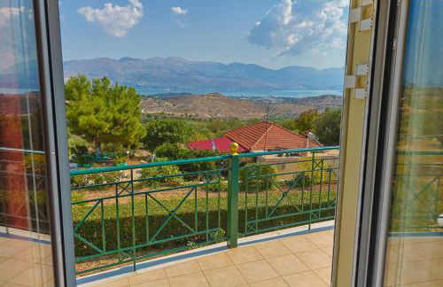 Villa Theano - Family House in Lixouri, Kefalonia - Photo 35