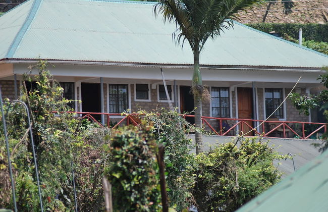 Crater Bay Cottages - Photo 6