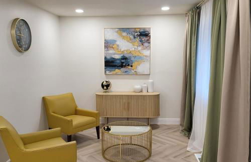 Waterfront Villa with Gameroom and Theater room - Foto 35