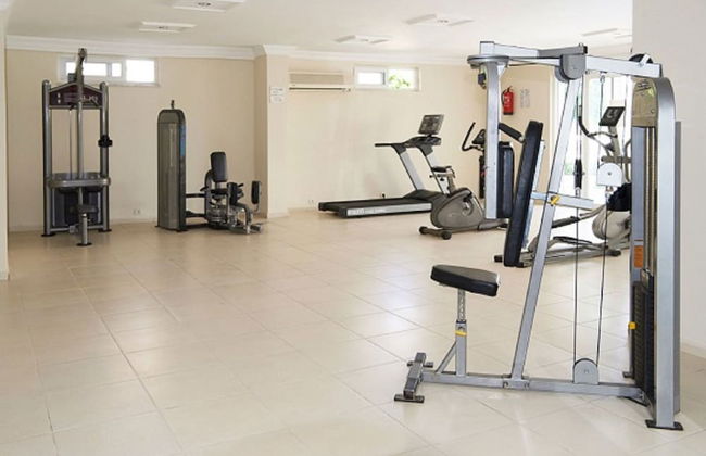 Spacious 2 Bed 2 Bath Home in one of Side's Most Popular Communities - Foto 23