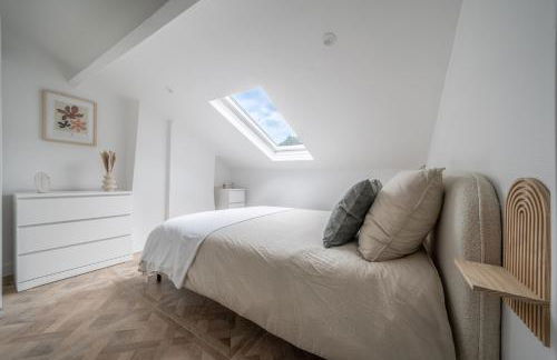 La Versaillaise Bucolique - Stationnement privatif - Proche Gare Chantiers - Foto 9