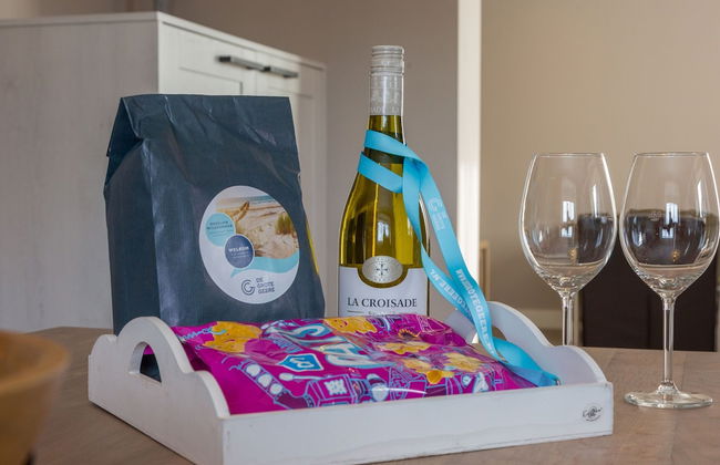 Holiday Home in Oostkapelle Near Forest - Photo 4