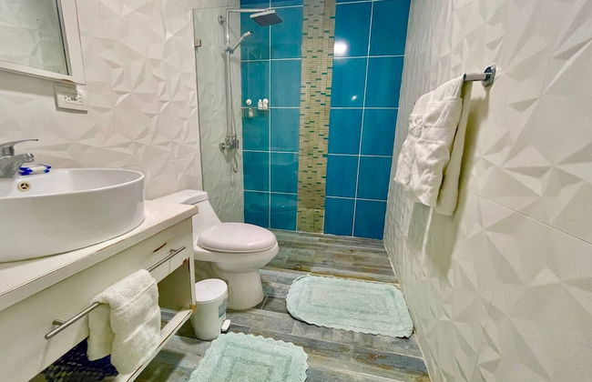 2 Bedroom At The Marbella Towers Beachfront - Photo 10