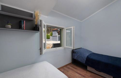 Green House - Photo 28