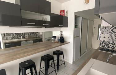 Studio 1 ère ligne Port Camargue avec piscine - Photo 4