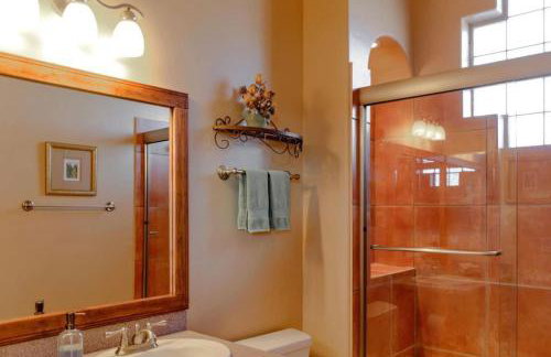 Stargazers Private Paradise with Pool and Hot Tub! - Foto 24