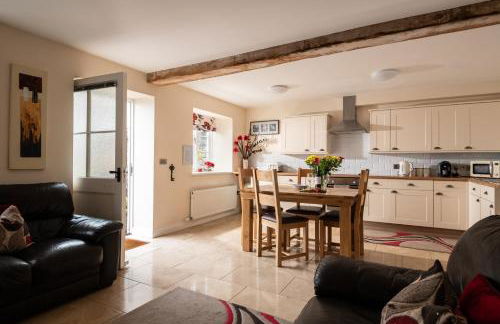 Webbington Farm Holiday Cottages - Foto 94