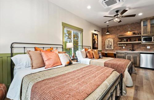 The Fox Room - Newly Built Downtown Midway Loft - Foto 8