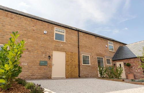 Mowerina - Dog-Friendly Barn Conversion with a Hot Tub - Photo 12