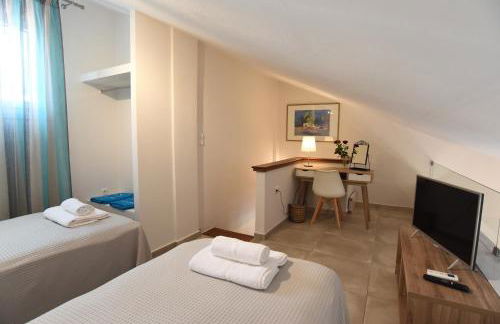 Melia Luxury Suite with pool - Photo 20