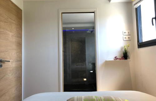 Appartement climatisé refait à neuf - VUE MER Saint-Tropez - Piscine- 50m plage - Foto 14