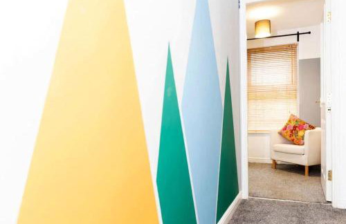 DiscountsContractorsWIFIFree ParkingSmart TV - Foto 17