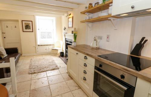 Lavender Cottage - Photo 11