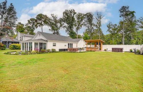 Waterfront Gloucester Cottage with Private Boat Dock - Foto 31
