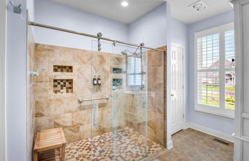 Amazing House - Movie & Game Room, Hot Tub, Fire Pit & Golf Course - Foto 31