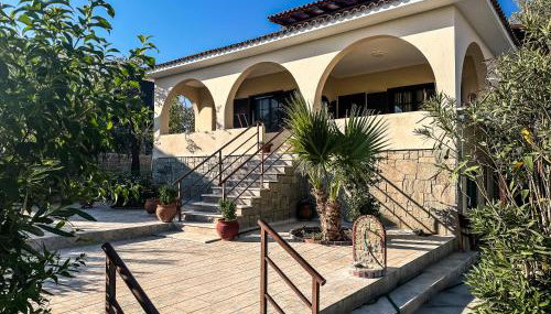 The Peaceful Villa - Foto 2